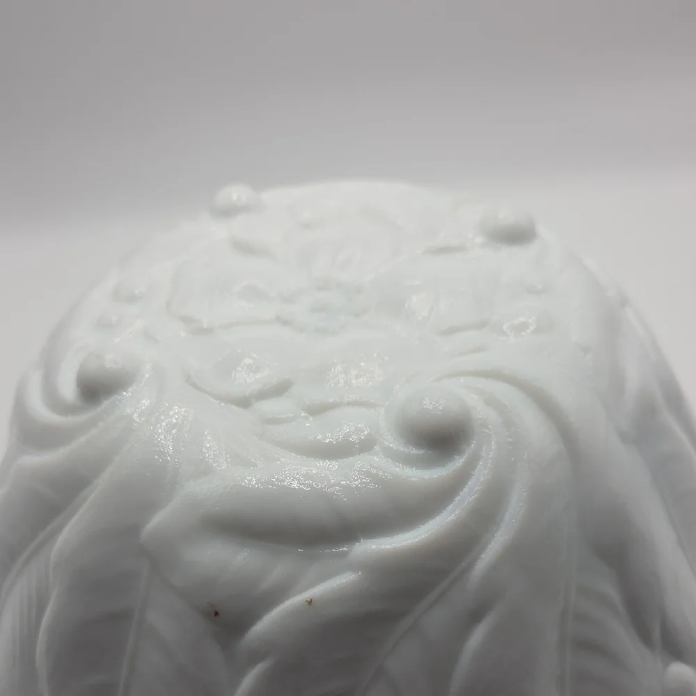 Milk Glass Indiana Glass White Scalloped Bowl. Vintage